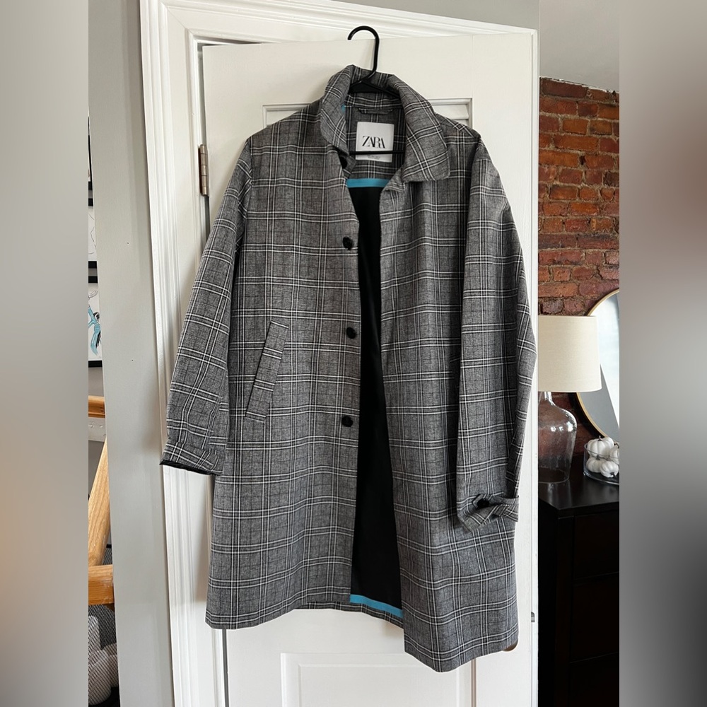 Zara Man Plaid Rain Coat, Size Large
